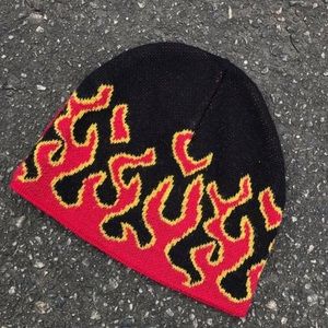 FLAMES BEANIE
